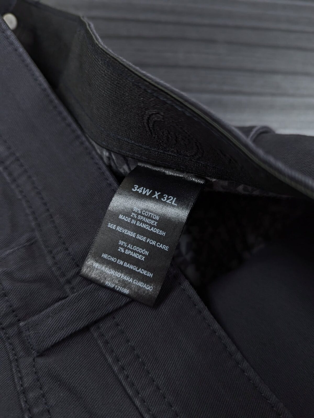 Men’s Weatherproof Cargo Pants – Black - Image 3