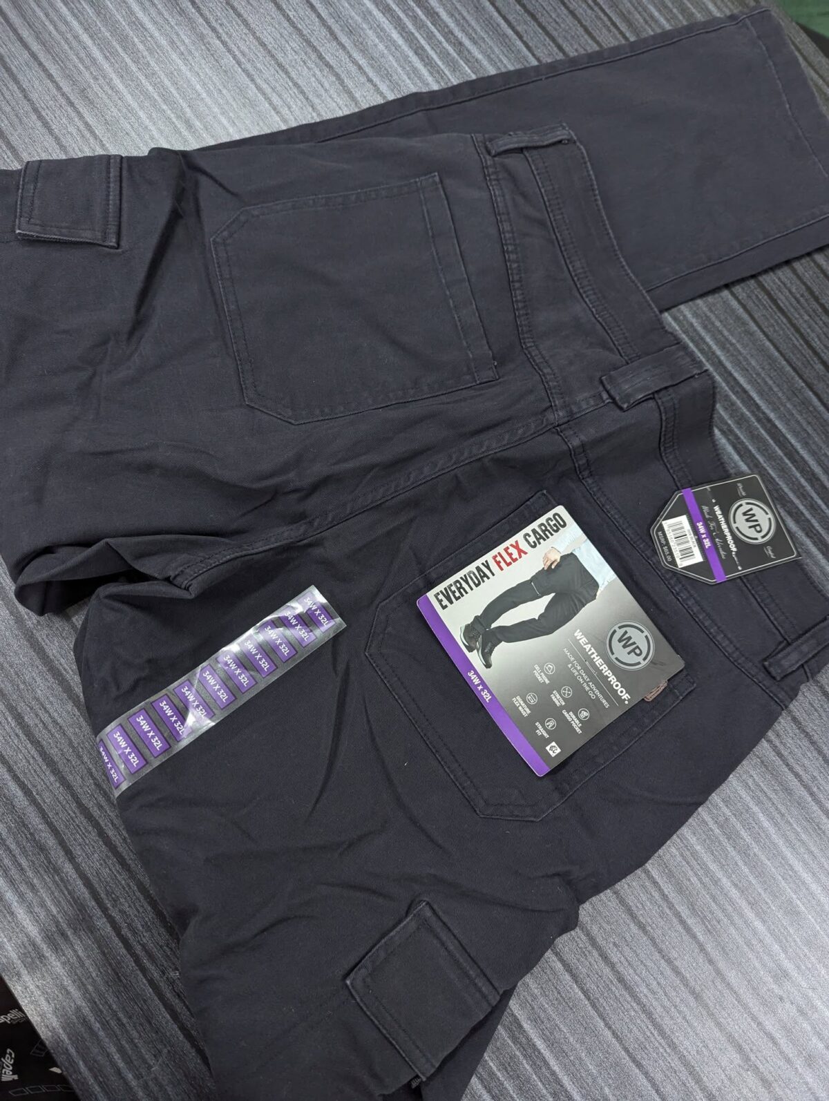Men’s Weatherproof Cargo Pants – Black - Image 2