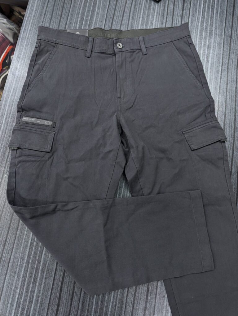 cargo pants